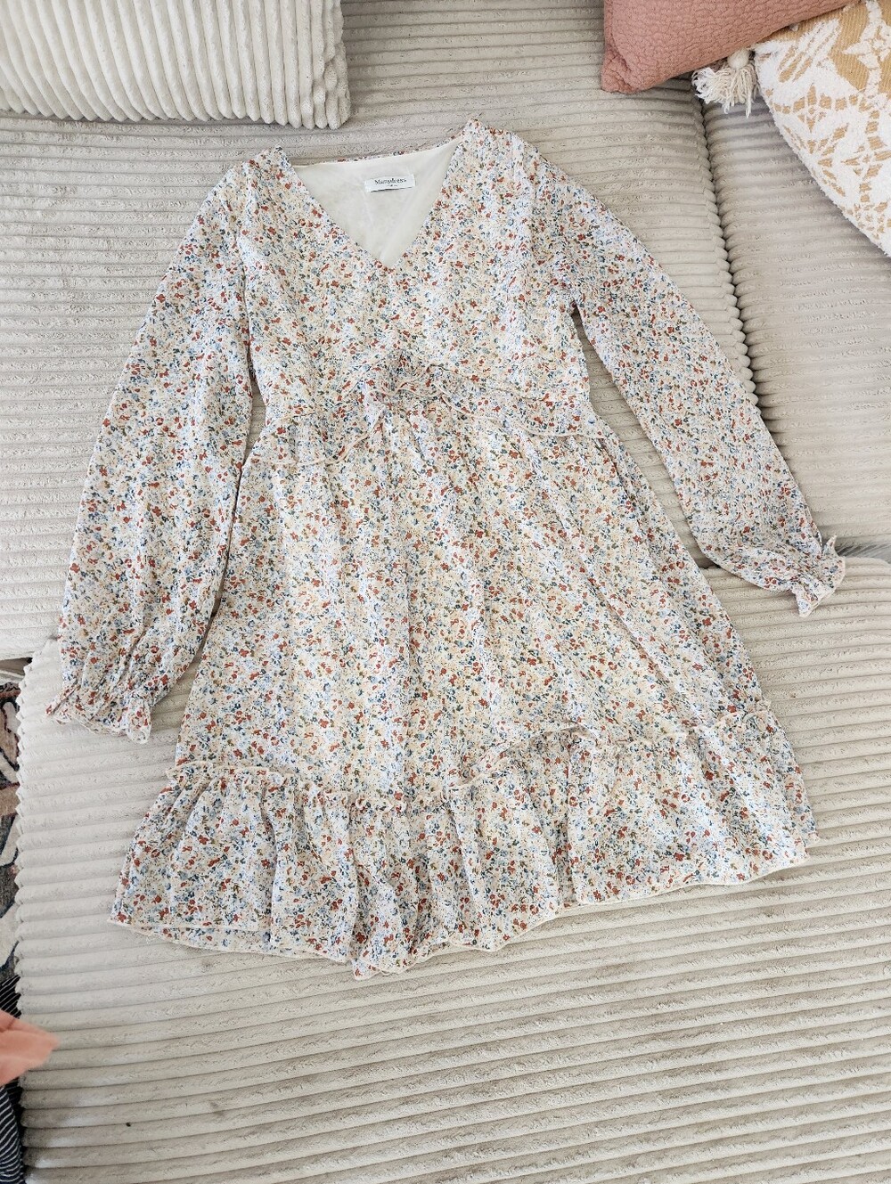Girls White Floral Smocked-Waist Bottoms